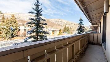 Condo, 2 Bedrooms | Balcony