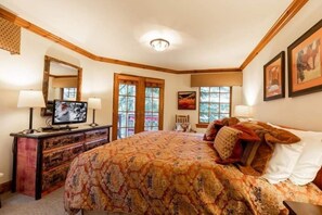 Townhome, 4 Bedrooms | 4 bedrooms, free WiFi