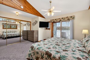 House, 2 Bedrooms | 2 bedrooms, iron/ironing board, free WiFi - Sandy Shores 2 Bedroom Hotel Room by RedAwning (Cable)