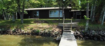 Ranch-Style Seidls Home Feet away to Lakeshore by RedAwning
