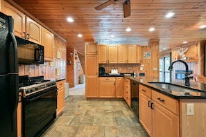 House, 4 Bedrooms | Private kitchen - Kenny Lodge 4 Bedroom Hotel Room by RedAwning (Cable)