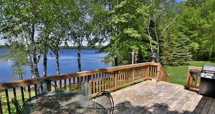 Butler's Bay Teal Lake 4 Bedroom Hotel Room by RedAwning