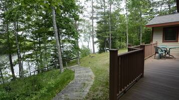 House, 3 Bedrooms | Property grounds