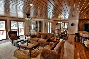 House, 5 Bedrooms | View from room - Peace Of Mind On Namakagon 5 Bedroom Hotel Room by RedAwning (Cable)