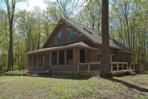 Cabin, 3 Bedrooms | Exterior