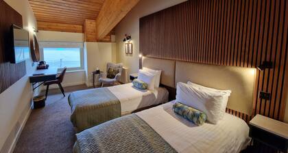 The Dorset Golf Hotel