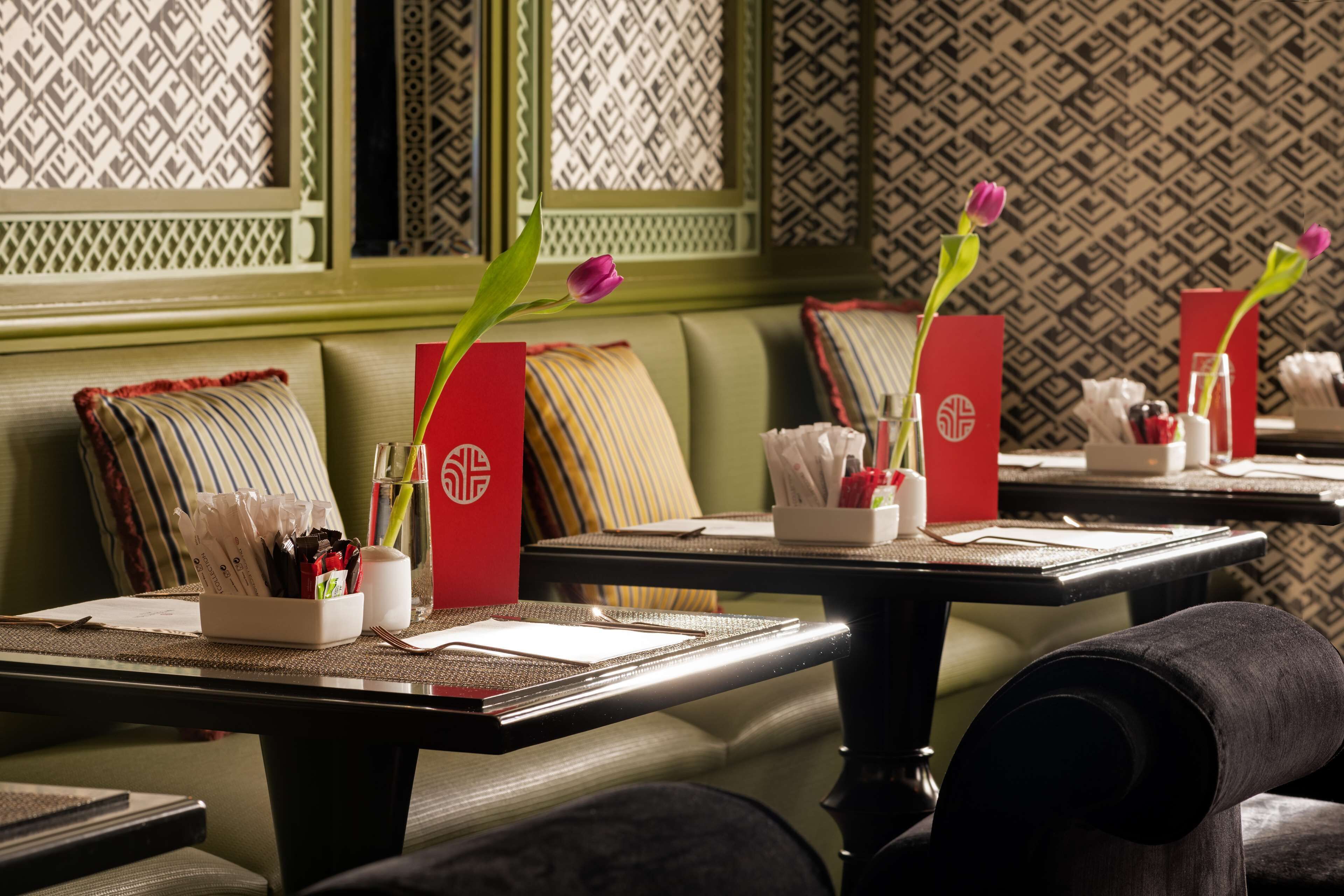 Se ofrece un desayuno bufé entre semana (por un coste adicional)