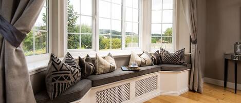 تلفزيون، مدفأة