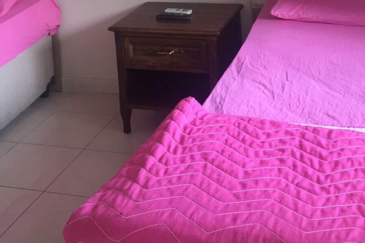 1 Schlafzimmer, Schreibtisch, kostenloses WLAN