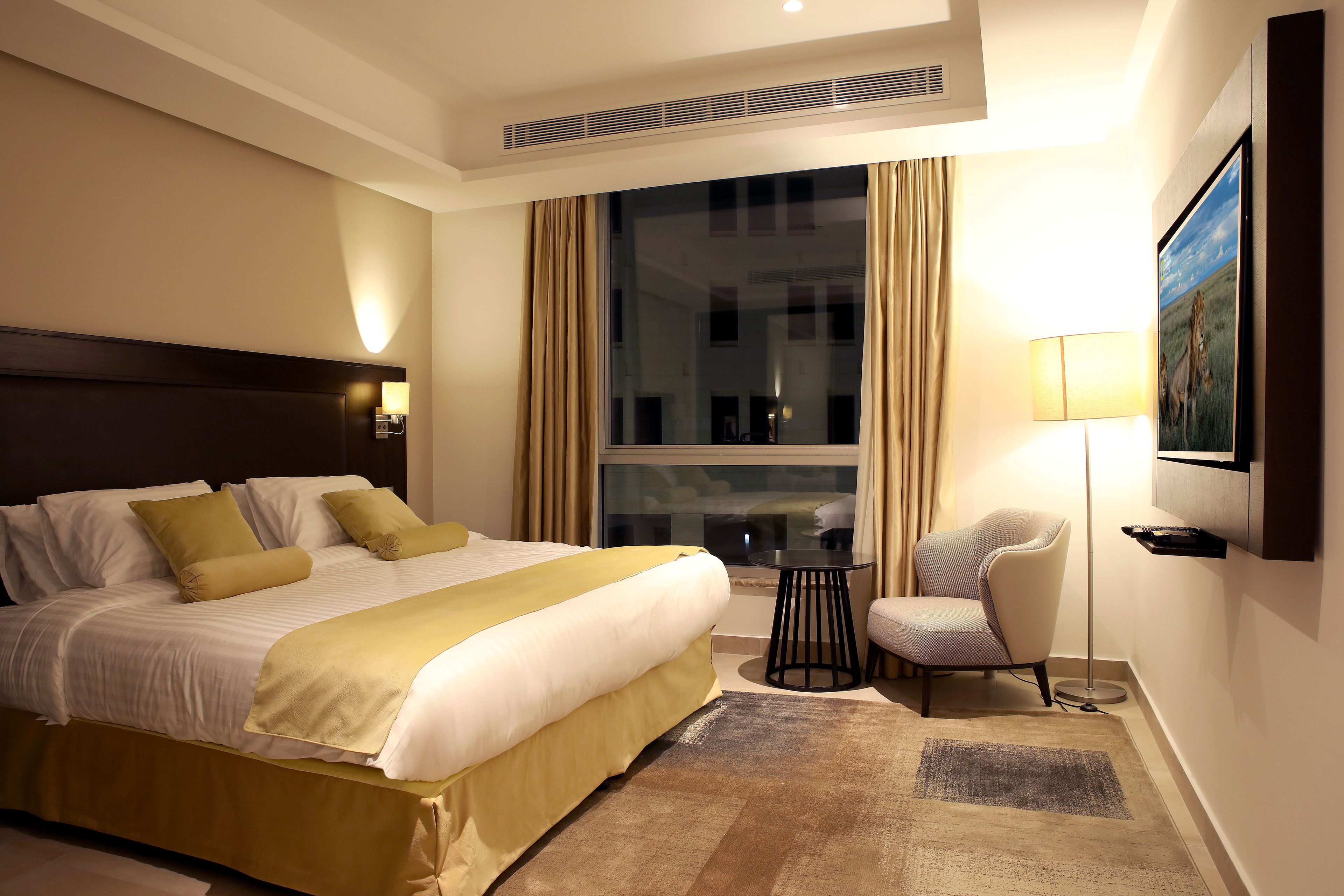 经典公寓, 多张床, 无烟房 | 客房内保险箱、办公桌、遮光窗帘、隔音