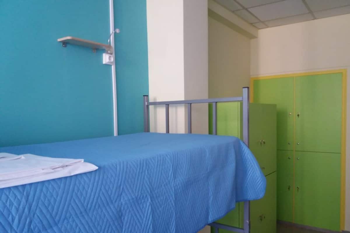 Blackout drapes, iron/ironing board, free WiFi, bed sheets