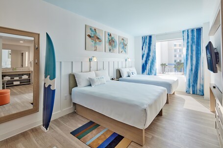 Universal's Endless Summer Resort Surfside Inn and Suites - Image 16
