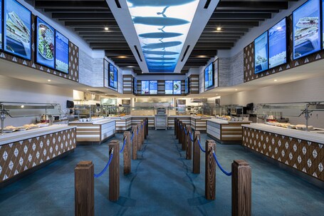 Universal's Endless Summer Resort Surfside Inn and Suites - Image 11