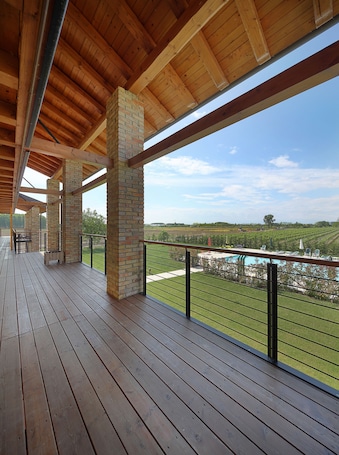 Exterior detail. TENUTA AGANIS