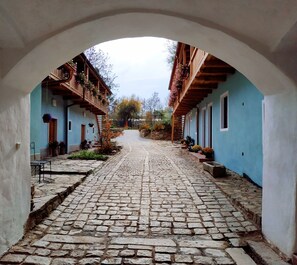 Courtyard - U Svatého Petra (Kajov)
