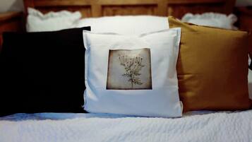 Double Room | Blackout curtains, free WiFi, bed sheets