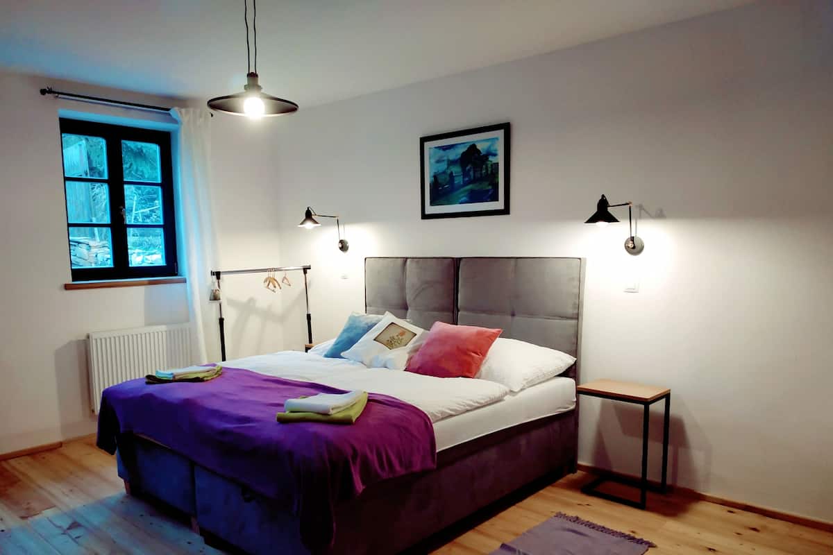 Quarto casal ou duplo, acessível | Cortinas blackout, Wi-Fi de cortesia, roupa de cama