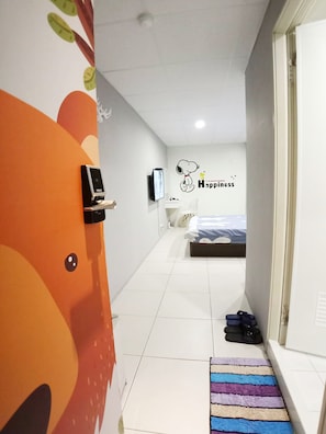 Quarto casal econômico, 1 cama de casal, para não fumantes | Escrivaninha, cortinas blackout, Wi-Fi de cortesia, roupa de cama