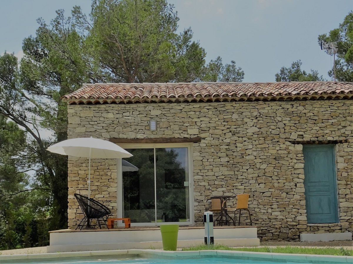 Tweepersoonskamer, uitzicht op zwembad (Antoine) | Terras