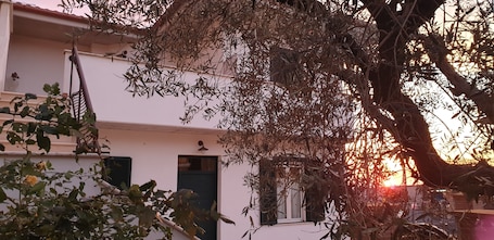 Front of property - evening/night