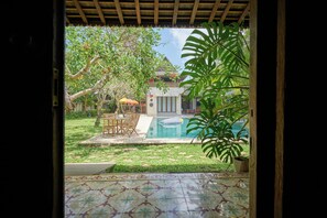 Family Villa, 6 Bedrooms, Beachside | Terrace/patio