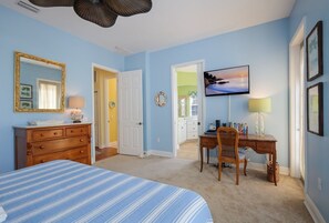 3 bedrooms, laptop workspace, iron/ironing board, WiFi