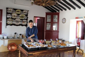 Free daily continental breakfast - Casa do Peso (Crato)