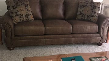 Kondominium, 1 kamar tidur | Ruang keluarga