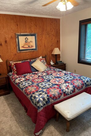 Condo, 2 Bedrooms | 2 bedrooms, iron/ironing board, free WiFi, bed sheets