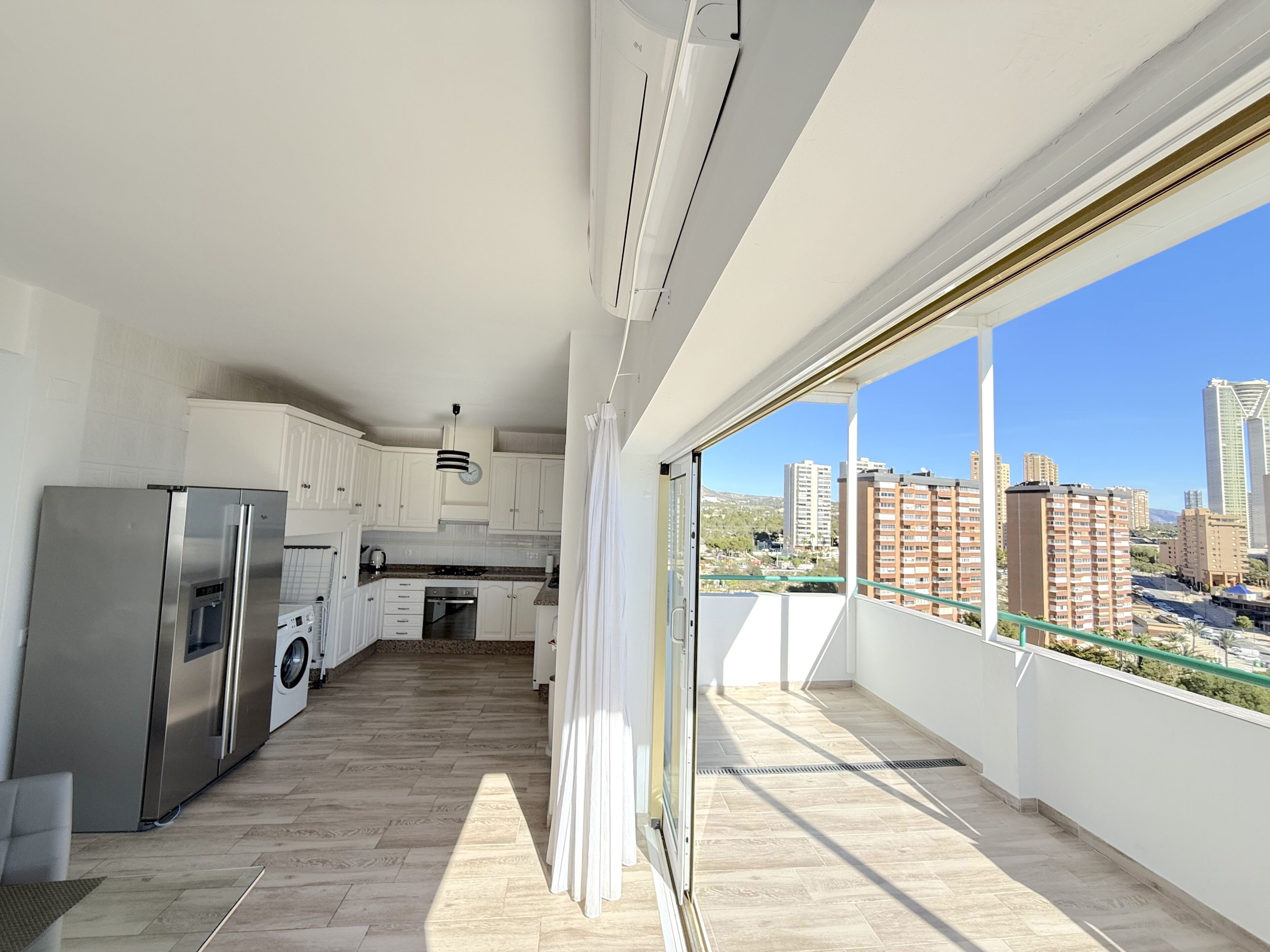 panoramic penthouse, sea view | lanai
