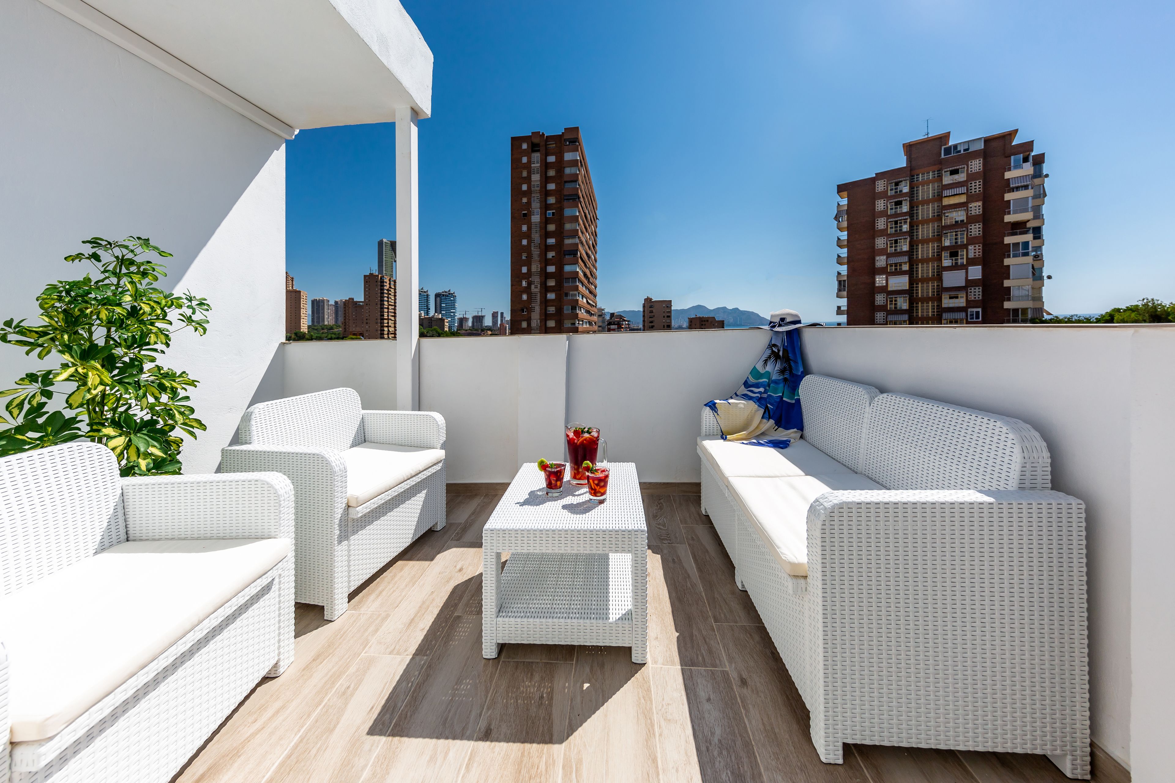 penthouse, sea view | terrace/patio