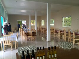 Breakfast and dinner served, African cuisine