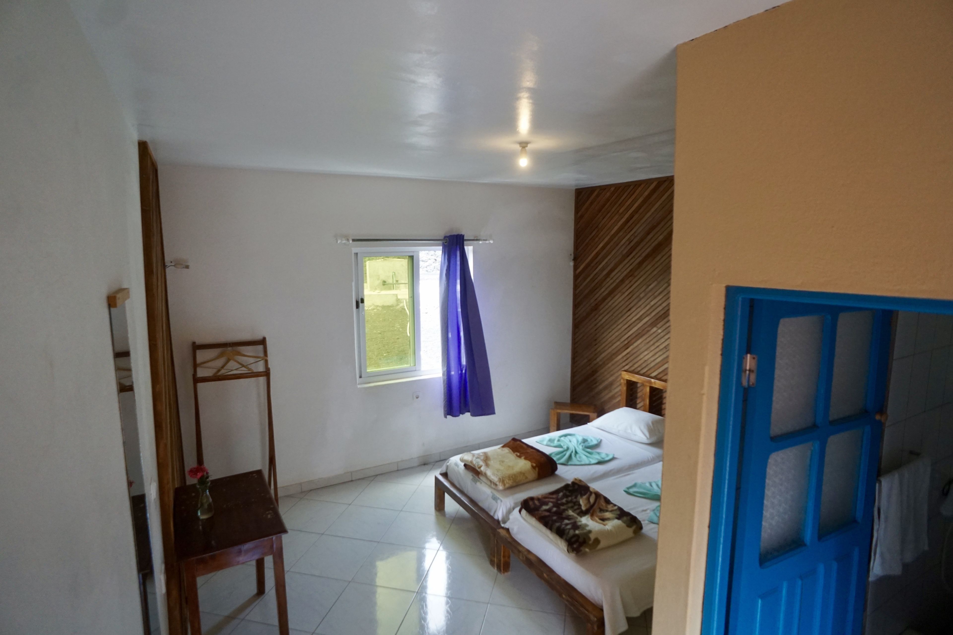 twin room, 2 single beds, non smoking | individually decorated, desk, cots/infant beds, bed sheets