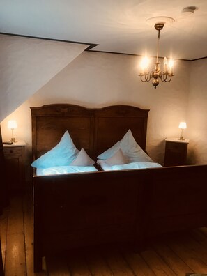 Basic-Doppelzimmer (External Bathroom) | Kostenlose Babybetten, kostenloses WLAN, BettwÀsche