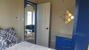 Chambre Deluxe, 2 chambres, vue plage | 1 chambre, literie de qualité supérieure, matelas mémoire de forme