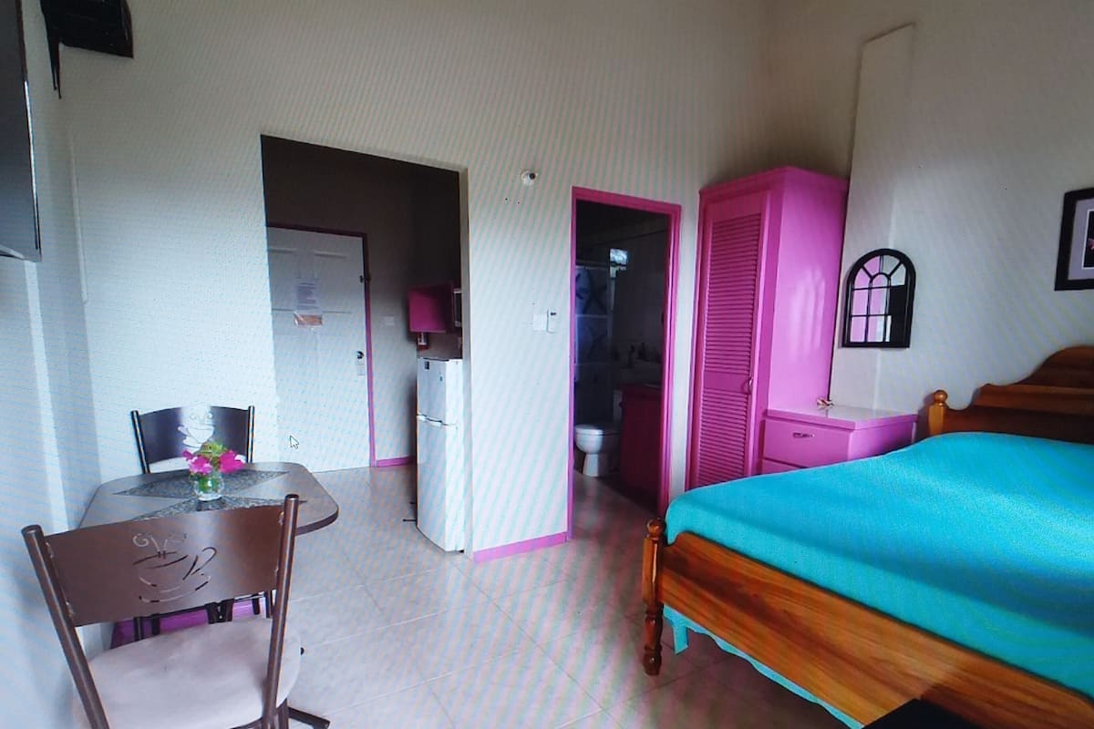 1 bedroom, premium bedding, memory-foam beds, blackout curtains