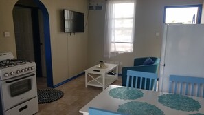 Smart TV - Rosa Guesthouse (Hillsborough)