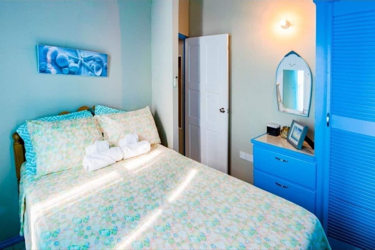 Værelse - 2 soveværelser | 1 soveværelse, premium-sengetøj, senge med madrasser af memory foam