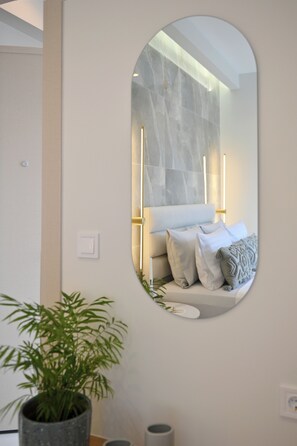 Individually decorated, individually furnished, blackout curtains - Irida Apartments (Dio-Olympos)