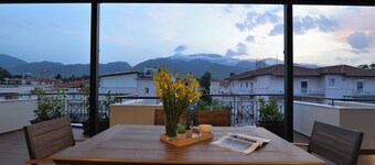 Irida Apartments