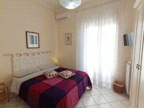 Doppelzimmer, eigenes Bad, eingeschränkter Meerblick (External)