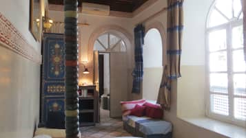 Deluxe tweepersoonskamer | Woonruimte