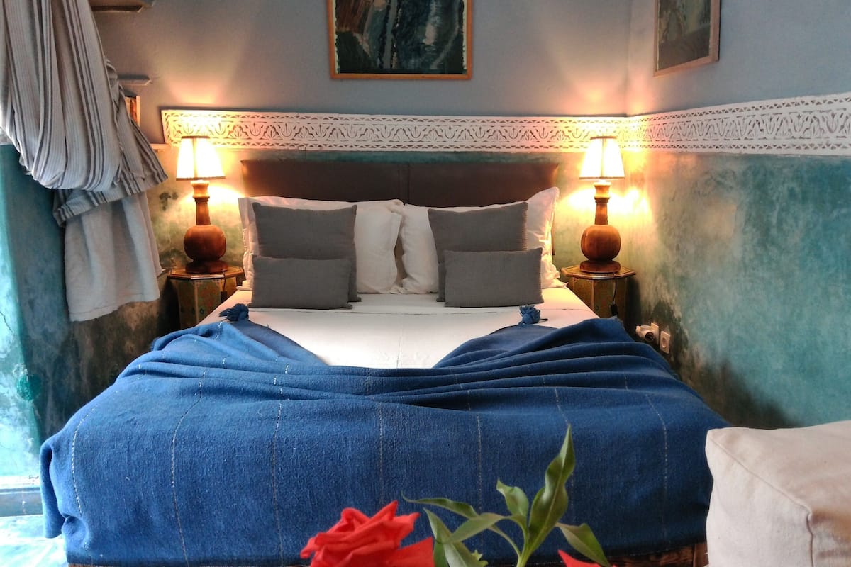 Double Room | Iron/ironing board (on request), cribs (free), WiFi (free)