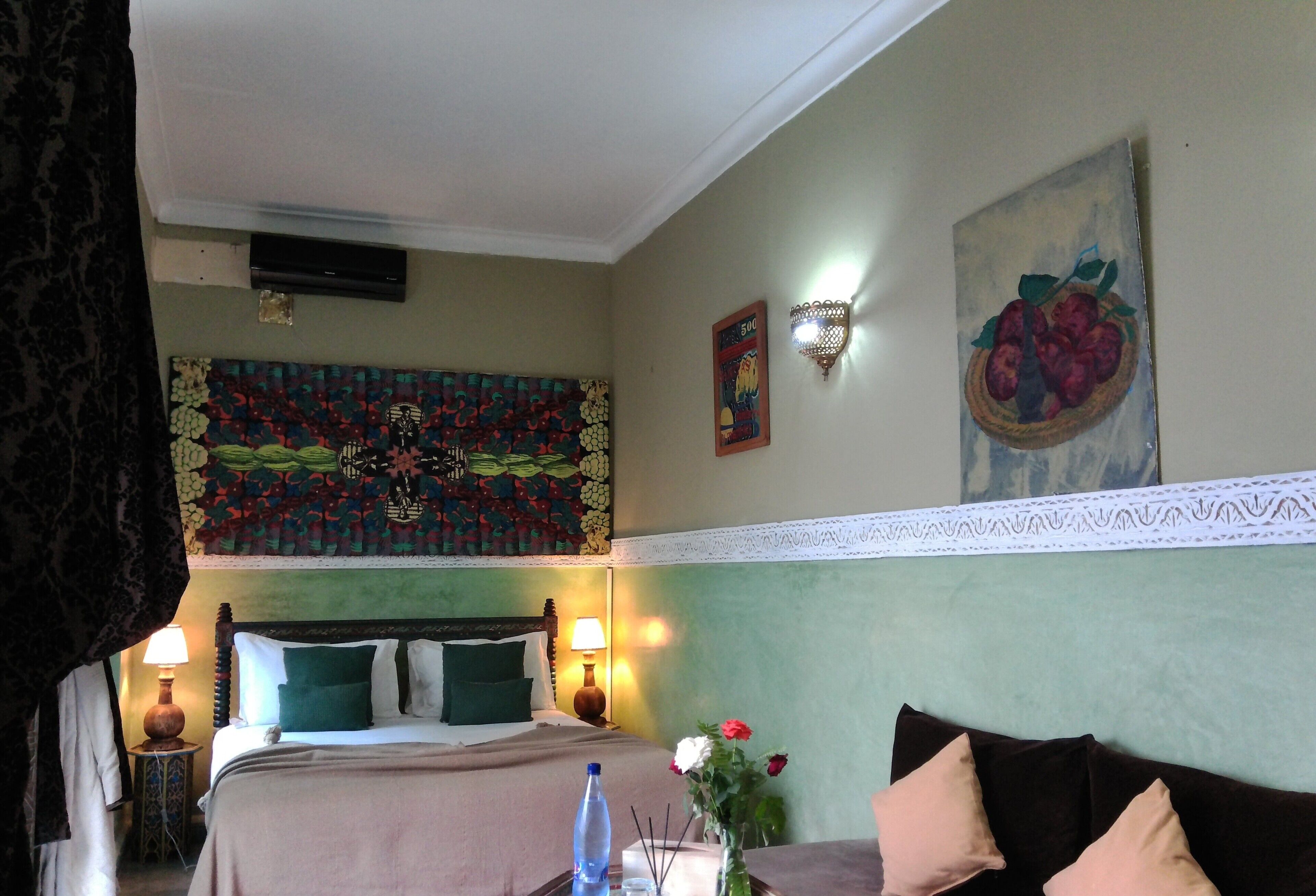 Comfort Double Room, Multiple Beds, Courtyard View, Mezzanine | Individually decorated, individually furnished, iron/ironing board