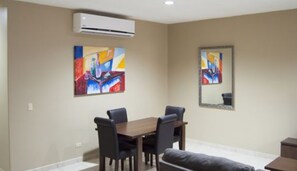 Business Apartment, 2 Bedrooms | Living area | Flat-screen TV - Apartamento Corporativo (San Pedro Sula)