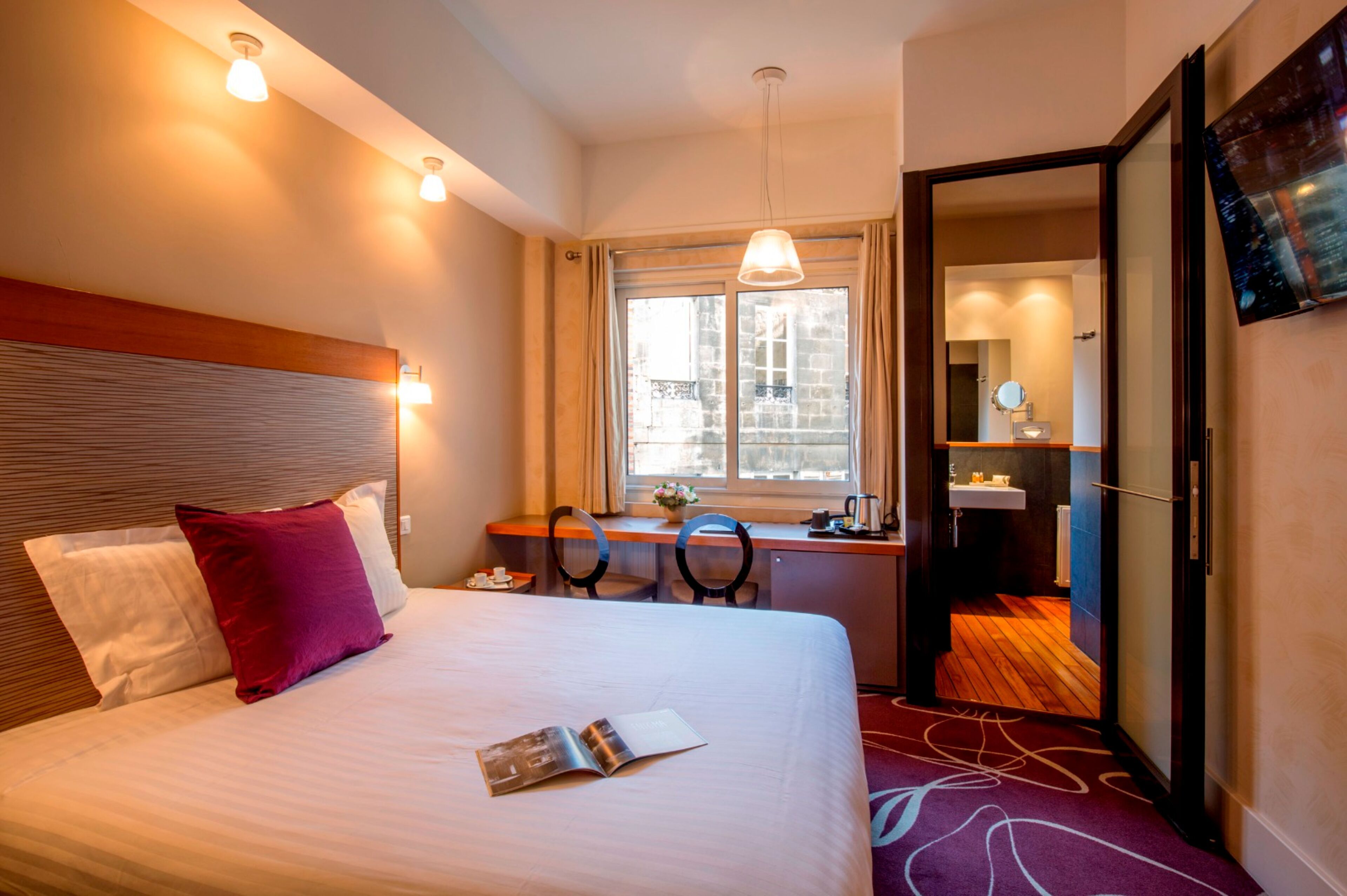 minibar, in-room safe, desk, blackout curtains