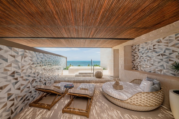 Inspira Junior Suite Ocean Front | Näkymä rannalle/valtamerelle
