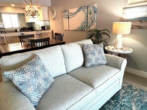 Unclassified image, 4 of 50, button - Runaway Bay 262 - Beach, bay, pool and gym  Special Rates August - October (Bradenton Beach)