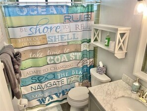 Unclassified image, 2 of 50, button