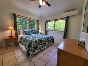 3 bedrooms, travel cot, free WiFi - Among the Closest Homes to Poipu Beach • 3BR/3BA w/ AC & Partial Ocean View (Koloa)